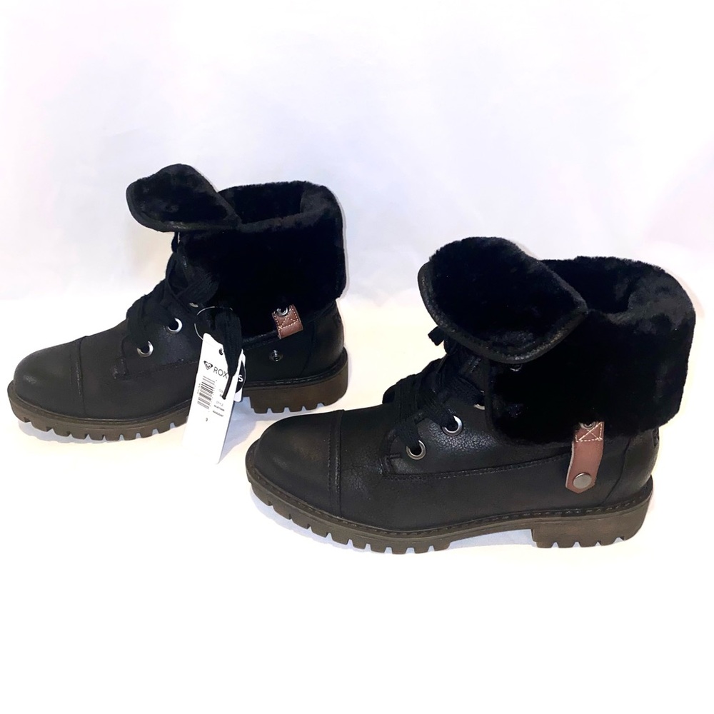 Girls Lace Up Black Combat Boots. Women's Winter Fur Lined Moto Boots Size 9 😎